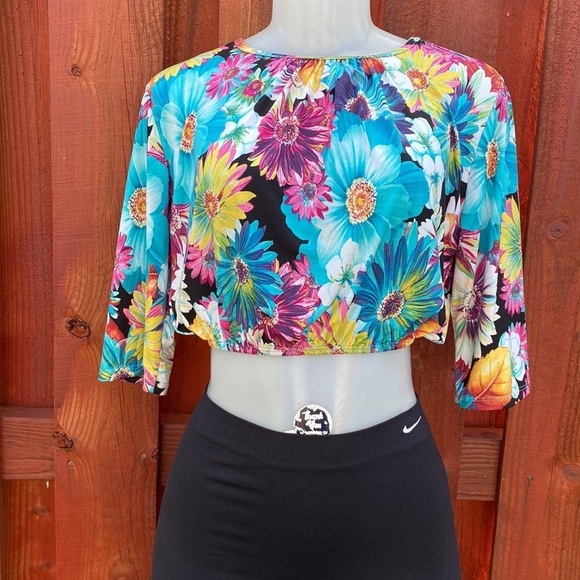 Crop Floral Top S/M - Picture 2 of 6